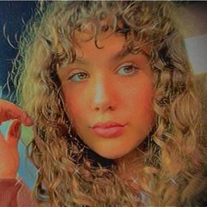 Meet your Posher, Ellie-maude